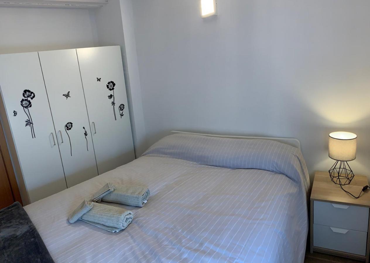 Apartaments Impro Мора-де-Эбро Экстерьер фото